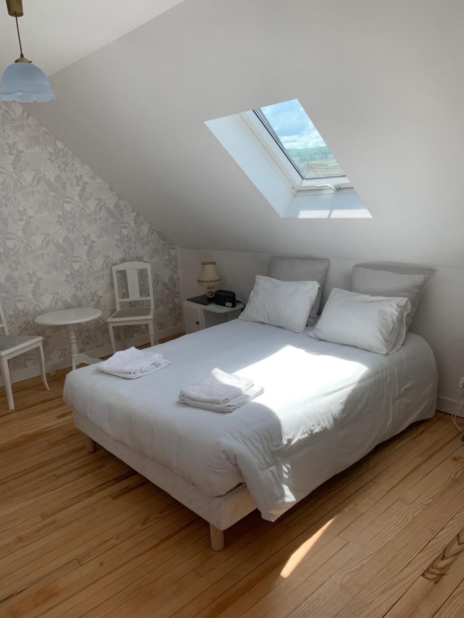 Villa Le Claugi Damery  Zimmer foto